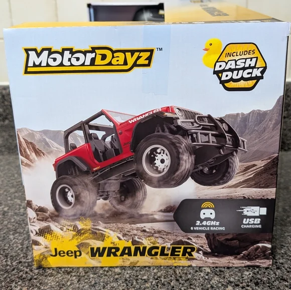 Motor Dayz Jeep Wrangler Red Remote Control Car - Picture 3 of 6